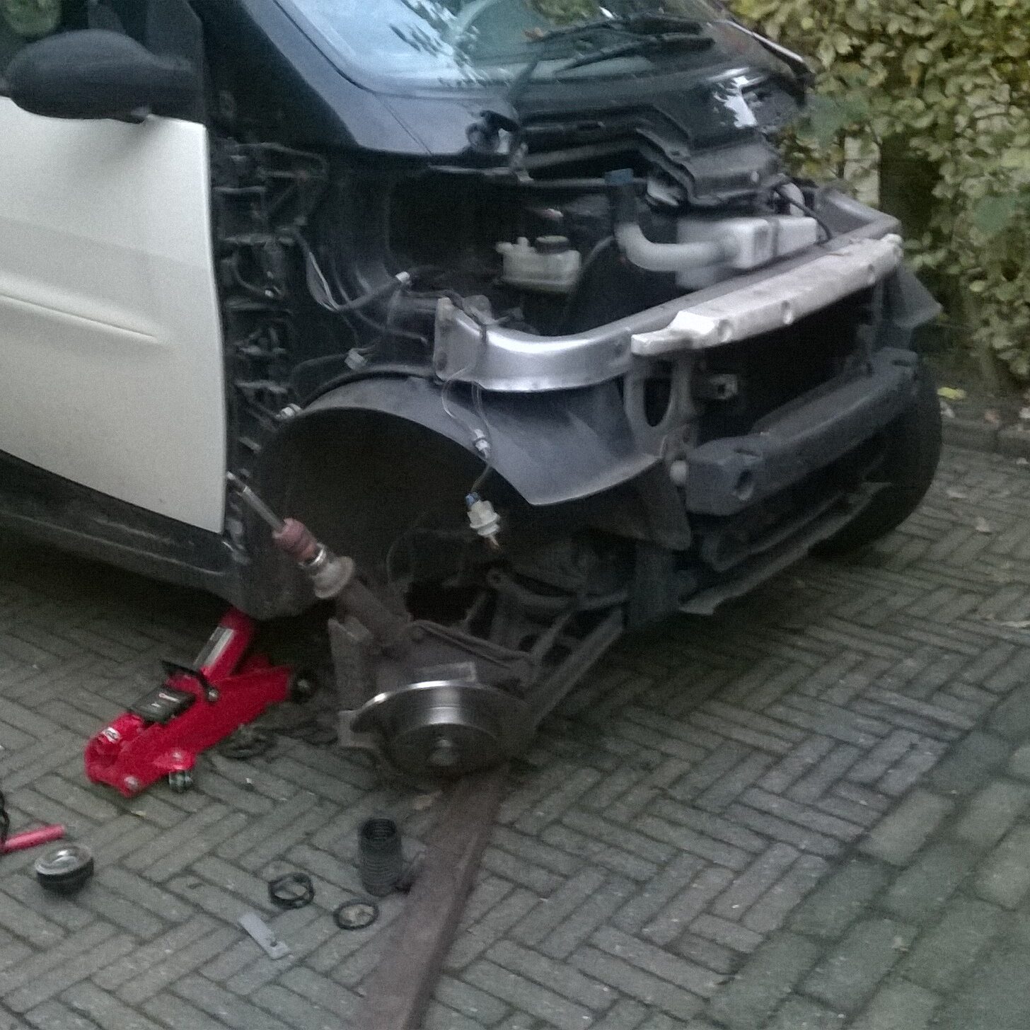 nieuwe remschijf defecte veer 2